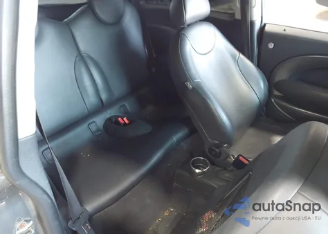 2005 Mini Cooper S из США, поврежденный, VIN WMWRE33545TL14576